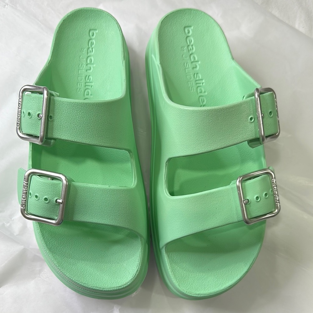 beach Slides by J/ Slides Green women’s Sandals size 8
